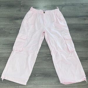Forever 21 Light Pink Women’s Cargo Pants Size L